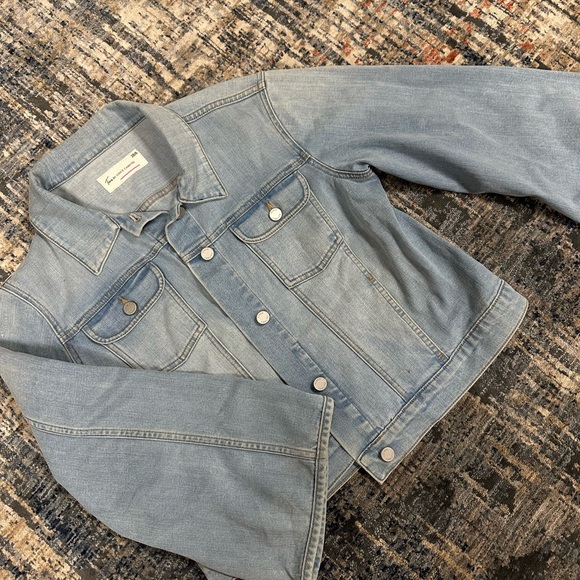 VINCE CAMUTO JEAN JACKET - Picture 1 of 2